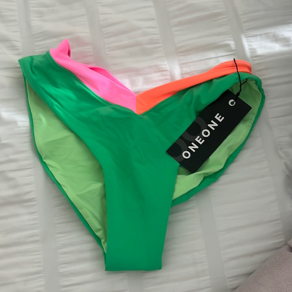One one swimwear bikini bottoms